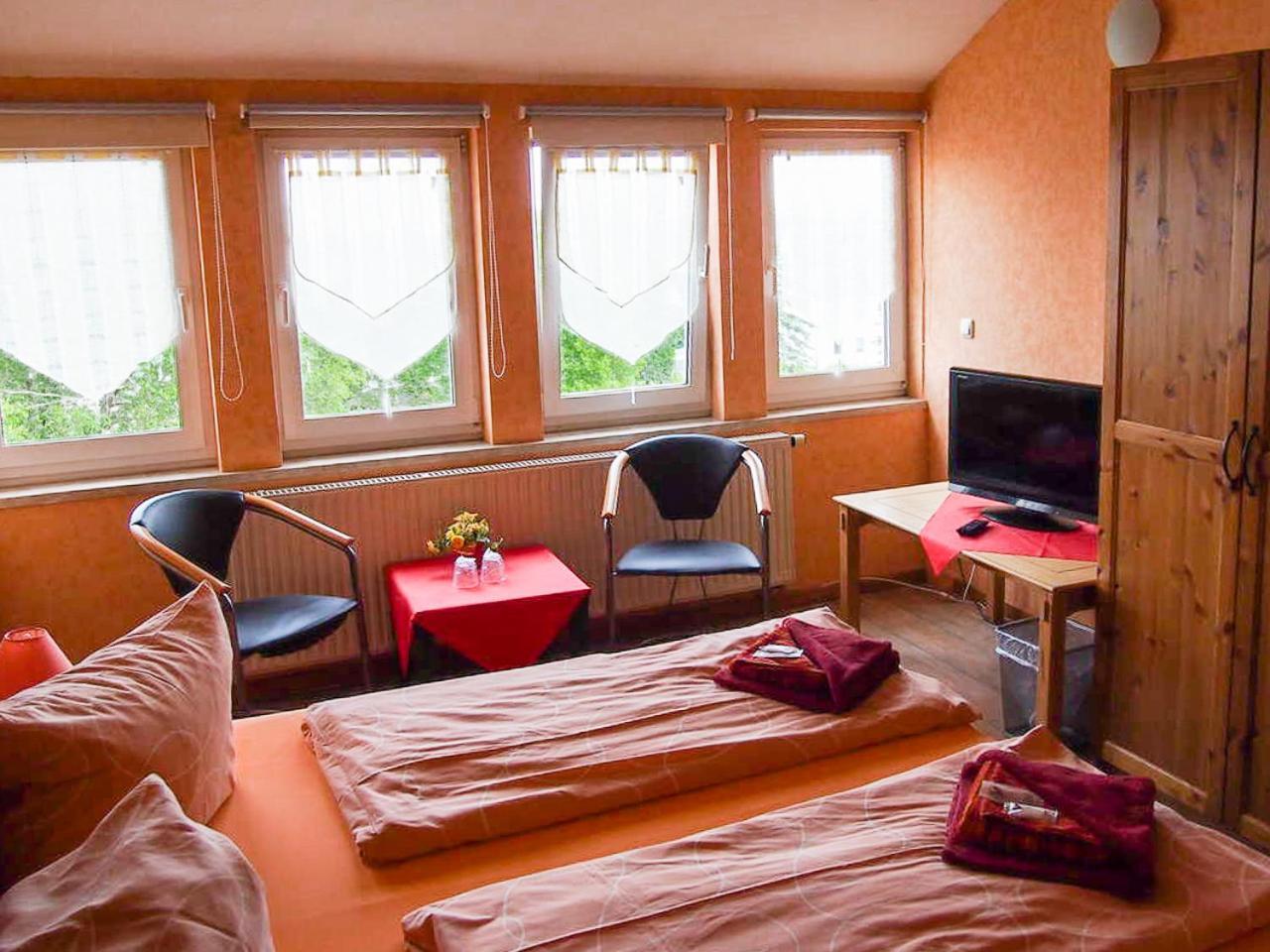 Pension Haus Saarland Oberhof  Ngoại thất bức ảnh